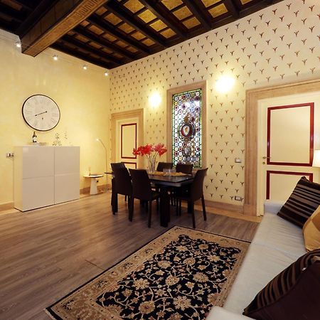 Nsm 71Viadelcorso Appartamento Con Terrazzo Рим Экстерьер фото