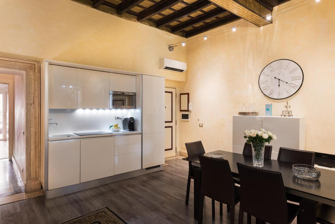 Nsm 71Viadelcorso Appartamento Con Terrazzo Рим Экстерьер фото